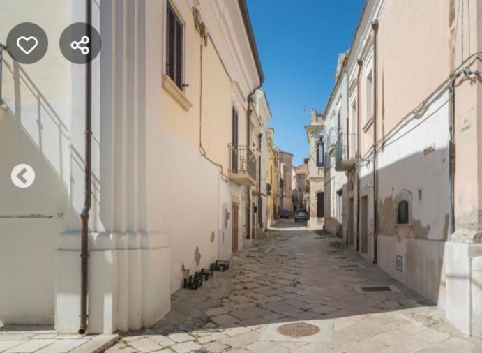 B&B Palazzo Veliero Al Castello Torre Maggiore Zewnętrze zdjęcie